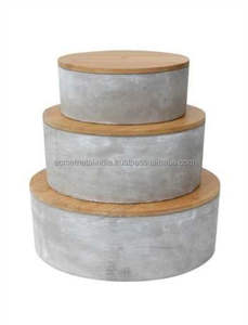 Lot de 4 boîtes de rangement en acier inoxydable de grande forme ronde et de couleur or, parfaites pour la maison et la cuisine. - Product Image 3