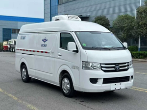 Camion frigorifique Foton G7 6m³ à essence -5°C ° C/-15 ° Liste de prix du groupe CLW pour la chaîne du froid des vaccins urbains - Product Image 2