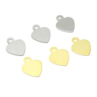 Pendentifs en forme de petit cœur en acier inoxydable imperméable plaqué or 18 carats PVD pour la fabrication de bijoux