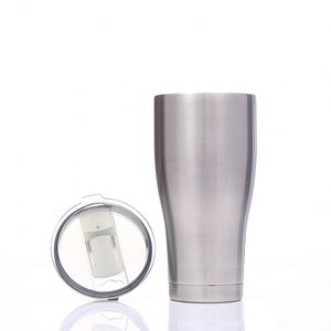 Gobelet isotherme en acier inoxydable 20oz 30oz, design classique, double paroi isolée, écologique, pour la bière et le camping - Product Image 3