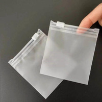 Mini pochette à bijoux en plastique PVC avec logo personnalisé sacs d'emballage cosmétiques à fermeture éclair pour bijoux strass paillettes