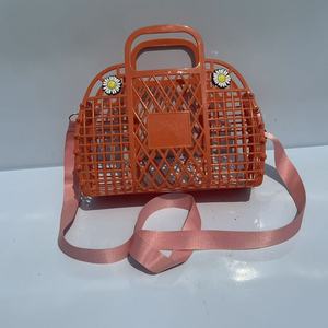 Cesto da bagno portatile vintage alla moda per donna, cesto organizer da bagno pieghevole <span class=keywords><strong>e</strong></span> staccabile, per feste <span class=keywords><strong>e</strong></span> <span class=keywords><strong>spiaggia</strong></span>. - Product Image 4