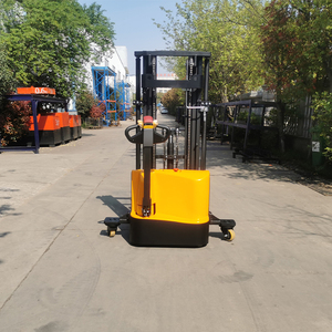 Apilador eléctrico RUTNX, precio directo de fábrica, precios competitivos - Product Image 2