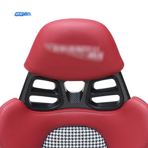 Sièges baquets sport légers à motif pied-de-poule rouge avec support élevé en fibre de carbone pour Porsche 992 Turbos - Product Image 3