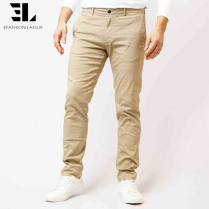 Fábrica de pantalones chinos Xintang Guangzhou, China, fabricantes y mayoristas de vaqueros clásicos rectos para hombre - Product Image 1