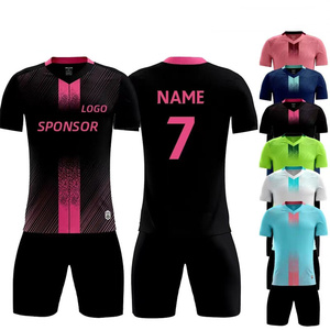 Maillot de football personnalisé avec design par transfert thermique, rétro, respirant, à manches courtes pour ensemble de maillots - Product Image 2