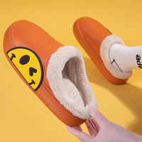 Vendita calda faccina sorridente simpatico cartone animato Casual caldo impermeabile peluche peloso soffice inverno casa Pantuflas pantofole di cotone