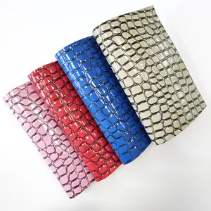 Custom Eco Vriendelijke Snake Skin Bag Stof Pu Vinyl Pvc Synthetisch Lakleer Materiaal Voor Schoenen