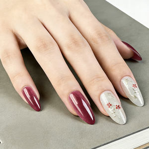 Faux ongles personnalisés faits à la main, style stiletto français, réutilisables, à presser, en ABS, forme amande, couvrance totale, pré-conçus, vente en gros - Product Image 1