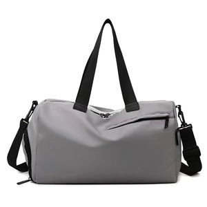 Sac de sport grande capacité tendance avec logo personnalisé, en tissu Oxford uni, sac de voyage et de sport avec sangle réglable et fermeture éclair - Product Image 5