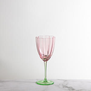 Copa de <span class=keywords><strong>Vino</strong></span> Tinto Floral Vintage, Transparente, Degradado, Sin Plomo, Clásica, Sostenible, Capacidad de 301-400 ml, Color Rosa - Product Image 4