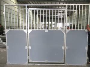 현대 휴대용 승마 유럽 스타일 금속 프레임 말 안정적인 피더 지붕 - Product Image 5