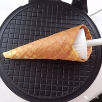Machine à rouleaux de crème glacée et de gaufres électriques pour le petit-déjeuner, machine à crêpes, machine à rouleaux de printemps, plaques antiadhésives hollandaises, vente en gros