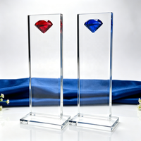 Trophée de verre K9 vierge en gros Prix et trophées de verre de cristal 3D personnalisés pour la reconnaissance et les célébrations des entreprises