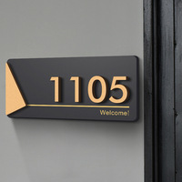 Plaque de porte en acrylique personnalisée, moderne et illuminée, pour les numéros de maison, idéale pour les bureaux, les résidences, les hôtels et les appartements.