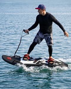 <span class=keywords><strong>Planche</strong></span> <span class=keywords><strong>de</strong></span> <span class=keywords><strong>surf</strong></span> électrique étanche IP68 la plus vendue pour adultes, meilleure <span class=keywords><strong>planche</strong></span> <span class=keywords><strong>de</strong></span> <span class=keywords><strong>surf</strong></span> électrique 2026, <span class=keywords><strong>planche</strong></span> <span class=keywords><strong>de</strong></span> <span class=keywords><strong>surf</strong></span> électrique pour débutants en promotion - Product Image 5