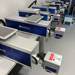 Máquina de marcado láser de fibra voladora inteligente DEMAC 20W 30W 50W codificador láser automático impresora de logotipo de fecha de caducidad de metal - Product Image 5