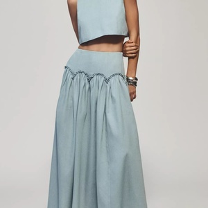 Nouveaux styles : Ensemble 2 pièces en jean délavé pour femme, jupe longue et débardeur court sans manches en coton pour l'été - Product Image 1