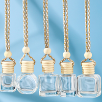 Vente en gros de petits flacons diffuseurs en verre, design créatif, bouchon en bois, transparent, désodorisant aromatique, 10 ml, parfum pour voiture