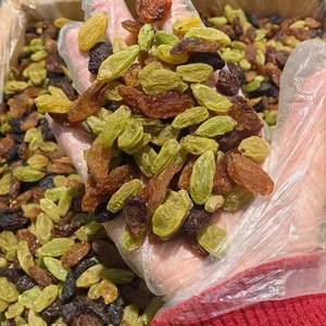 زبيب أسود عضوي عالي الجودة، غني بالنكهة، حلو المذاق، غني بالعناصر الغذائية - Product Image 5