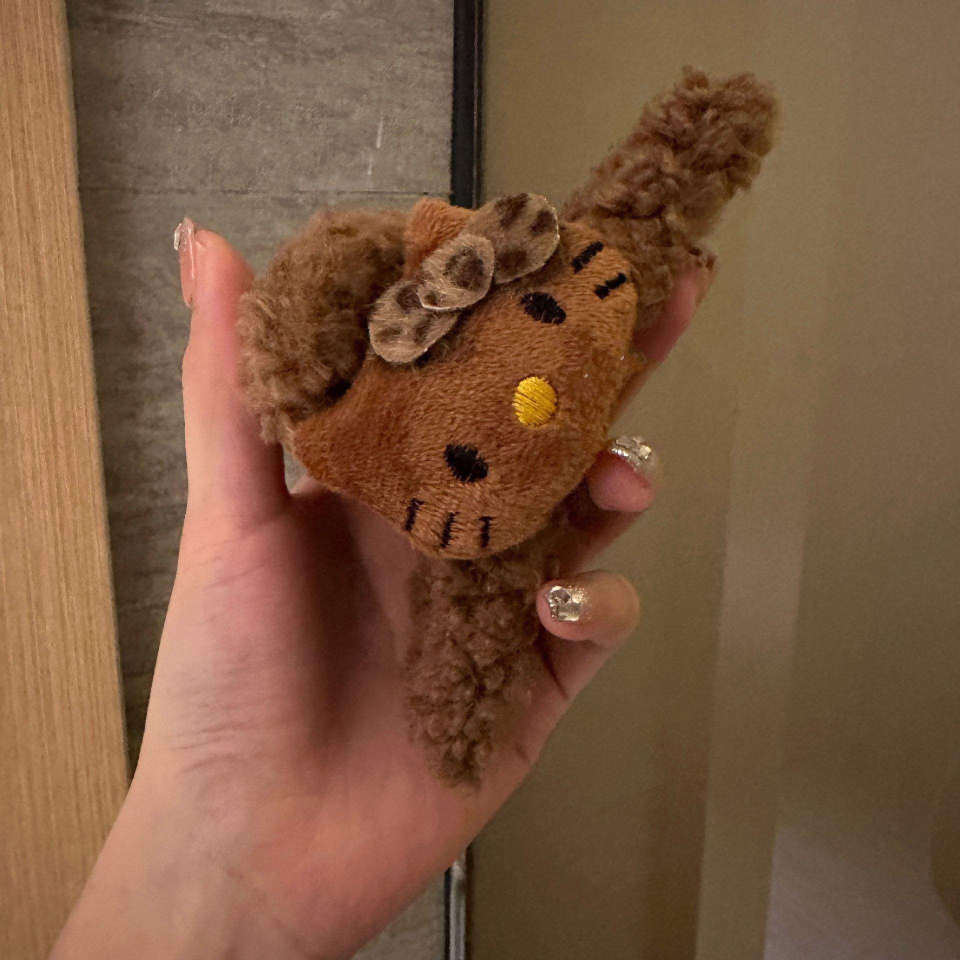 ที่หนีบผ้ากำมะหยี่11cm-leopard KT Deep Cafe