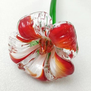 Décoration d'art moderne, création artisanale rétro, roses simulées à longue tige, pièces en <span class=keywords><strong>verre</strong></span> <span class=keywords><strong>de</strong></span> Murano, vitrail, fleur <span class=keywords><strong>de</strong></span> <span class=keywords><strong>tulipe</strong></span>, art populaire - Product Image 5