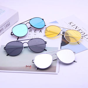 Lunettes de soleil aviateur unisexes, monture argentée, verres jaunes, protection UV400, design ovale, pour la conduite et les activités de plein air - Product Image 4