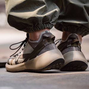 Chaussures de sport décontractées pour hommes Madden Workwear, style rétro américain, en maille respirante Fly-Weave, pour la course et le jogging, collection Printemps - Product Image 5