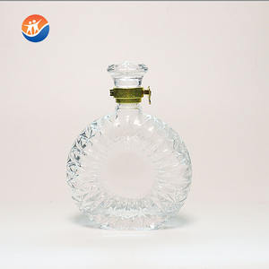 Bouteille de brandy XO en verre de 500 ml, plate, ronde, en forme d'éventail, transparente, surface ondulée blanche, bouteille à liqueur pour whisky, vin - Product Image 1