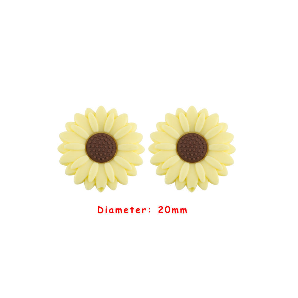 chrysanthemum Focal bead Cream Yellow SA140