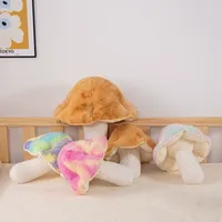 Coussin en peluche champignon créatif et mignon avec rembourrage en coton PP, idéal pour la décoration de chambre, comme cadeau, ou comme coussin lombaire et de voiture