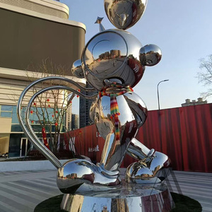 Escultura Urbana Personalizada de <span class=keywords><strong>Acero</strong></span> <span class=keywords><strong>Inoxidable</strong></span> 304/316 <span class=keywords><strong>con</strong></span> Acabado Espejo, Figura Pop Art, para Paisajes Comerciales y Plazas - Product Image 3