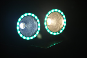 Nieuwe Hot Sale 2-ogen <span class=keywords><strong>Blinder</strong></span> met LED Ring 240W LED COB Stage-effectlicht Warm Wit Aluminium Licht DMX512 Stage-effectlicht - Product Image 5