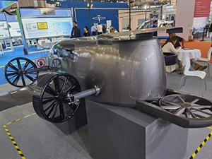 Hélicoptère Evtol à hydrogène 4 places en fibre de carbone avec caméra 4K, envergure de 12 m, design pliable, contrôle automatique, capacité de 700 km - Product Image 6