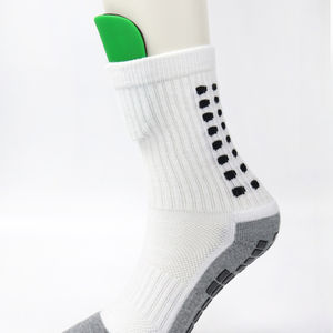 Plaques de protection pour tibia de football pour adultes et jeunes, parfaites pour tous les sports, assurant la sécurité et la durabilité en <span class=keywords><strong>action</strong></span> - Product Image 1