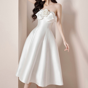 ZYHT 70116 Elegante Abito da <span class=keywords><strong>Sera</strong></span> Senza Spalline a Linea A, Produttore <span class=keywords><strong>di</strong></span> <span class=keywords><strong>Abbigliamento</strong></span>, Vestito Midi con Fiori 3D in Raso <span class=keywords><strong>Rosso</strong></span> per Feste da Donna - Product Image 4