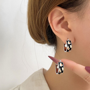 Yinruitai S925 Sterling <b>Silver</b> <b>Huggie</b> Earrings Flower Design Bezel Setting Everyday Wear - Product Image 3