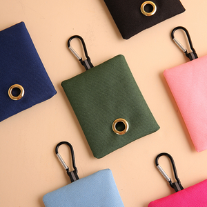 Venta al por mayor de bolsas personalizadas de lona multicolor para caca de perro Cierre de botón portátil dispensador de bolsas de basura para mascotas para actividades al aire libre - Product Image 4