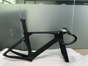 Bicicleta Aero Profesional de Fibra de Carbono T800 700C al por Mayor, con Cambio Electrónico L-TWOO ER9 y Frenos de Disco Hidráulicos - Product Image 4