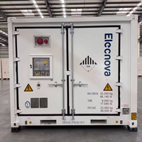 Conteneur ESS tout-en-un LiFePO4 de 10 pieds refroidi par liquide, système de stockage d'énergie hors réseau 400V pour usage commercial et industriel