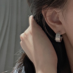 Pendientes de Plata de Ley S925 con Letras y Circonitas, Estilo Geométrico Curvo, Vintage, Simple, Accesorio de Moda para Fiestas - Product Image 3