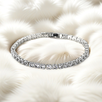 Bracelet Tennis en Zircon Mode Whoselase, Argenté, avec Pierres Carrées Blanches Scintillantes en CZ, Bijou de Mariage pour Femmes et Filles, Idéal Cadeau