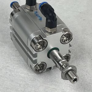 Nuovo Originale Pronto per la Spedizione ADVU-32-20-a-<span class=keywords><strong>p</strong></span>-a-s20-sa 49875 Controllore PLC Dedicato per Automazione Industriale - Product Image 1