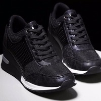 Nouvelles baskets d'été pour femmes, à talon compensé, à lacets, imprimé léopard, chaussures décontractées pour la marche