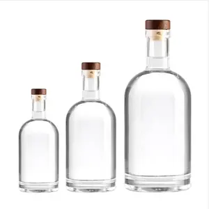 Bottiglia di vetro produzione di alta qualità spirts rum gin whisky cognac liquore brandy vodka bottiglia di vetro con sughero