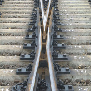 Rotaia Bilaterale in Acciaio per Ferrovia con Cuscinetti, Componenti per Deviazione Binari in Materiale U71Mn, Attrezzature Ferroviarie - Product Image 4