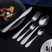 Couverts en acier inoxydable de haute qualité avec manche martelé, finition miroir argentée, réutilisables, compatibles lave-vaisselle, pour hôtels et restaurants