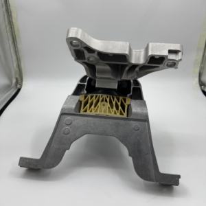 2472401900 Supporto Motore per Mercedes Benz C118 X118 W177 W247 X247 CLA220, Ricambio Auto - Product Image 3