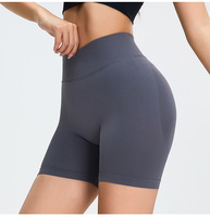 Femmes 2024 année 12 couleurs unies troisième longueur pêche bout à bout Shorts de course quatre voies Stretch sans couture Yoga butin taille élastique