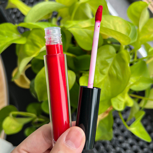 Lucidalabbra popolare per il trucco crea il tuo Logo lucidalabbra vegano colorato di alta qualità - Product Image 3